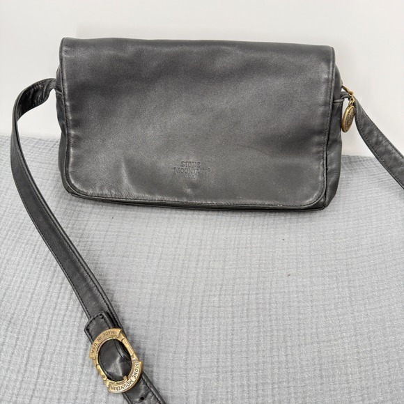Stone Mountain Accessories Handbags - Vtg Stone Mountain Leather Crossbody Bag Black Some Distressing USA Made‎ Purse